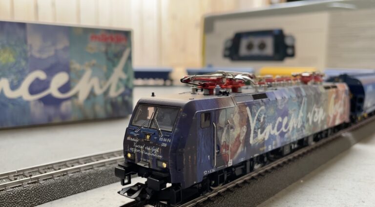 BR 189 – EW 64 F4-206 « Vincent van Gogh » tractant des céréaliers